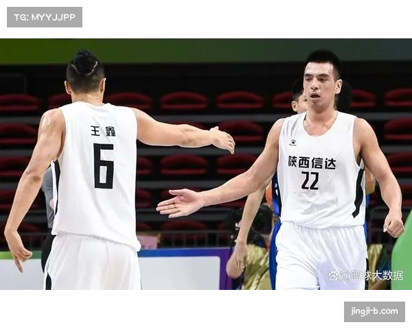 杨文学11分7篮板3助攻 四川内线篮板拼抢态度积极